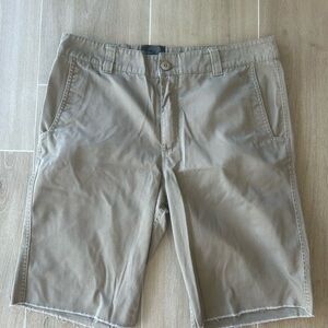 Metal Mulisha Shorts Mens Size 34 Tan khaki Y2k Flat Front Mid Rise Chino Skate